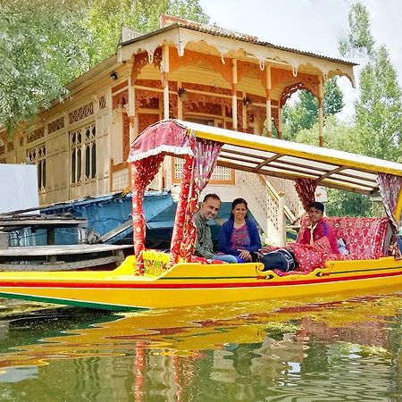 New Bul Bul Group Of Houseboats Srinagar Otel Durgjan Dış mekan fotoğraf